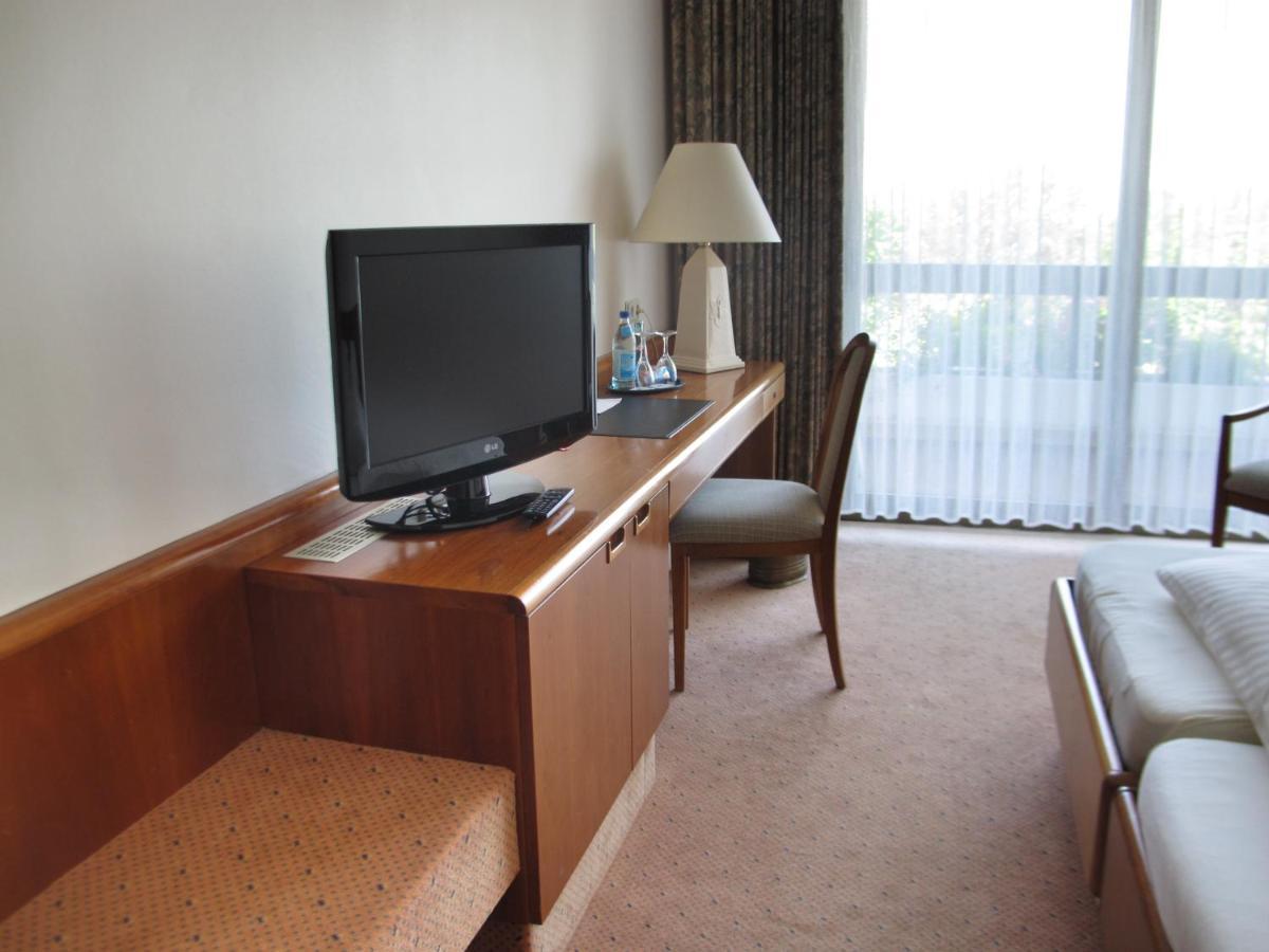 Kaefernberg - Weinhotel 3* Alzenau in Unterfranken